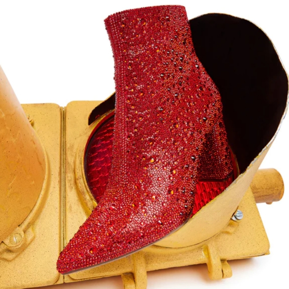 SOLD NEW Betsey Johnson Cady Red Booties Size 10M - Picture 6 of 8
